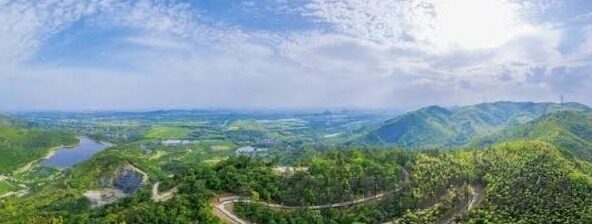 亚洲av日韩成人-亚洲AV日韩成人内容，文化、艺术与伦理的边界探讨